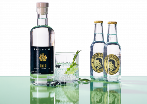 Brogsitter IRIS Finest Brogsitter IRIS Finest Dry Gin mit Thomas Henry Tonic Water